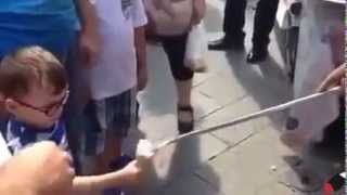 preview picture of video 'Little boy pranked by Turkish ice cream vendor'