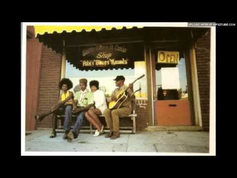 Big Walter Horton & Jimmy De Berry - West winds are blowing