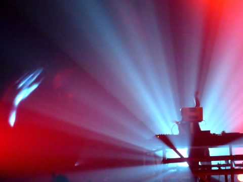 Fatboy Slim - 06/24/09 - Terminal 5 - Part 1 - "DJ (Remix)"