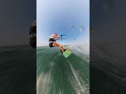 Beach bums 🪁 #summer #dubai #beach #weekend #travel #adventure #kitesurfing #kiteboarding