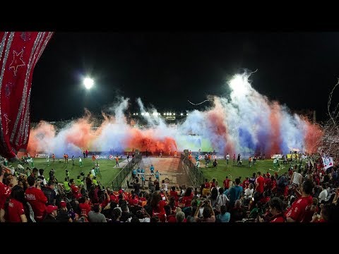 "Medellín 4 Nacional 3 - Liga Ãguila 2017-1, Recibimiento de la hinchada roja" Barra: Rexixtenxia Norte • Club: Independiente Medellín