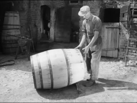 Handcrafted Barrel Cooper’s Historic Art!