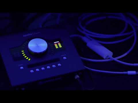 Still the plug (official video)