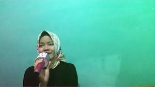 Download lagu Cover sunda Novita Sari -'Sorot Soca'-Detty kurnia mp3