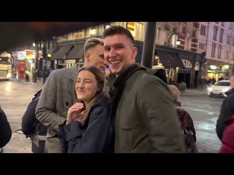 Completely ECSTATIC Hare Krsna CHANTING in London’s Piccadilly Circus