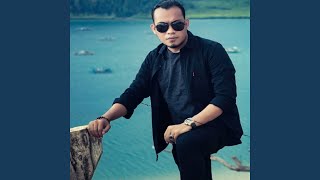 Download lagu DJ Cinta Membawa Derita mp3