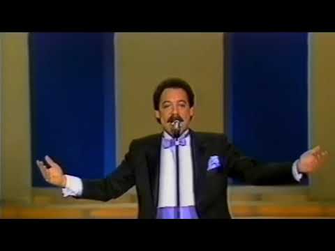 Juan Manuel Lebrón “Represento” • Festival de la canción OTI (1985)
