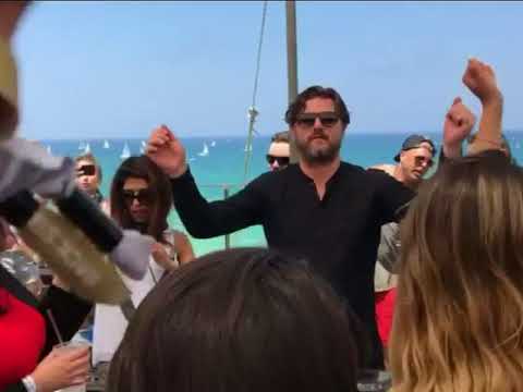 Solomun playing Switchdance - O Amolador / Nu & Jo Ke - Who Loves The Sun