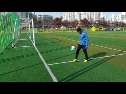 Bonghyun Che basic football skills