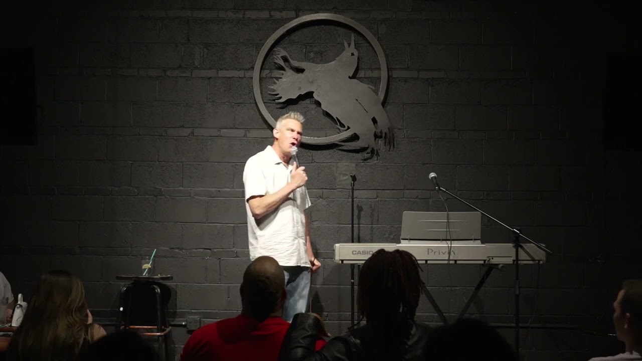 Steve Melia at Dead Crow