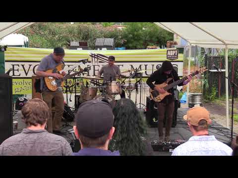 Consider The Source at Newburyport Brewing Co 2018~09~08