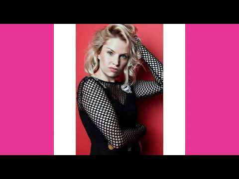 Anna kreuzberg german tv moderator