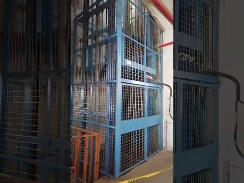 Hydraulic Cargo Lift - Video 2