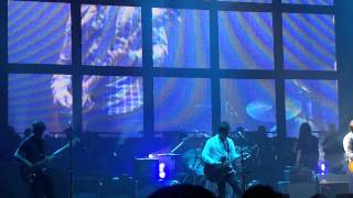 Noel Gallagher- (I wanna live in a dream in my) record machine Live in Belfast