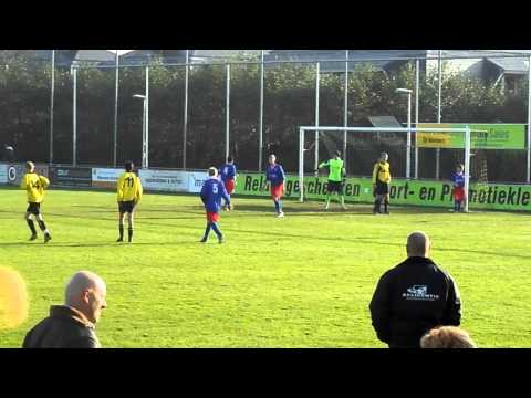 Nootdorp C1 - Vredenburch C1 6 - 2 12-11-2011 filmpje 5