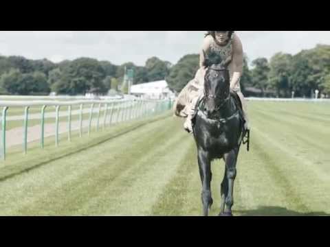 The Crabbie's Grand National 2015 - Behind The Scenes