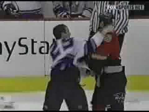 Brad Chartrand vs Josh Green