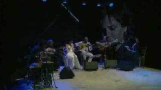 Algeciras-Tra flamenco e danza mediorientale