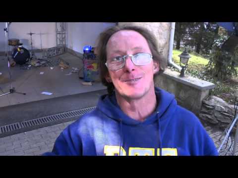 FLUOR - CHARLIE SHEEN - PÉNTEKEN PREMIER! SZINTIBOY A HÁZBAN!