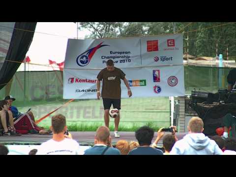 Rocco - European Freestyle Football Championship 2010 | Qualification battle