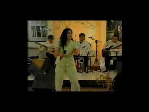 MI NEGRITA SOFIA festejo con CARMEN CRUZ Peru