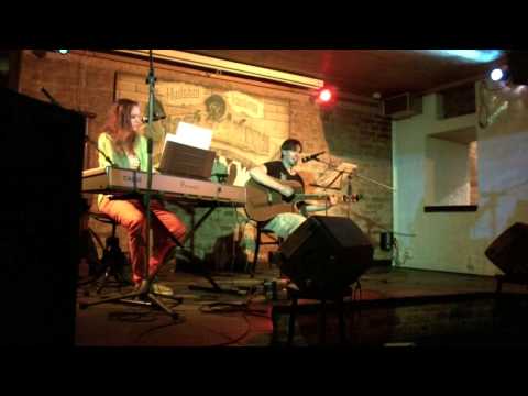 Adéla Václavová - Hypochondr (live - Stará pekárna 24.7.13)