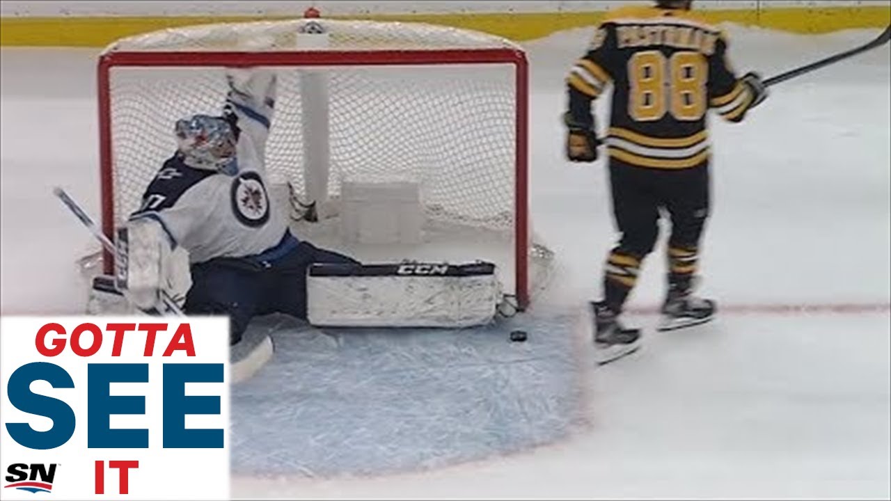 Vidéo: What a TOE SAVE!!!!