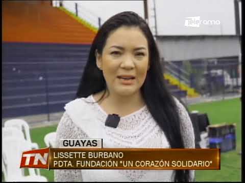 Municipio de Durán entrega títulos de propiedad a varias familias