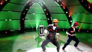 SYTYCD 7/27/11 Bad Ass Sanitation Workers (Hip Hop Routine)