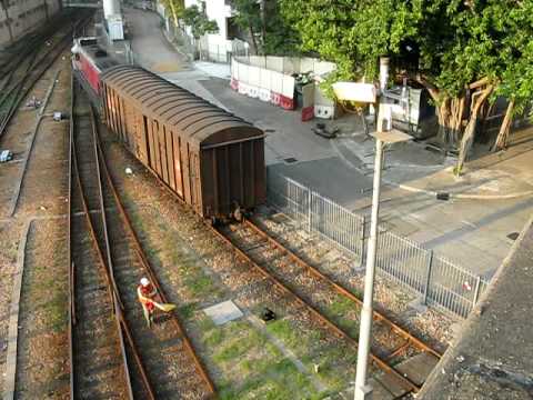MTR EMD G16 Diesel Locomotives under Handsignaller