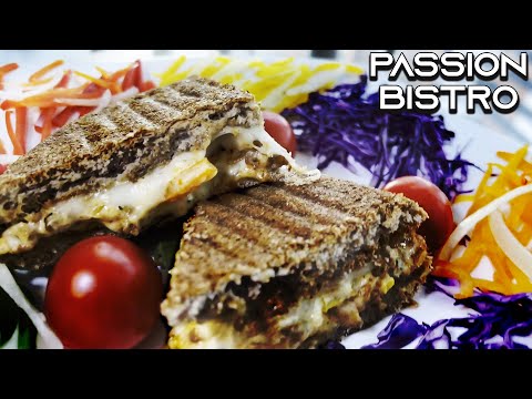 Crunchy and Juicy Chicken FAJITAWICH | Passion Bistro
