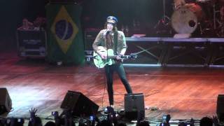 Never Shout Never - This Shit Getz Old (Live in São Paulo - 2011) HD
