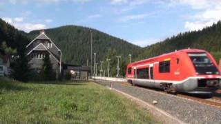 preview picture of video 'Ausfahrt BR 641 aus Mellenbach-Glasbach'