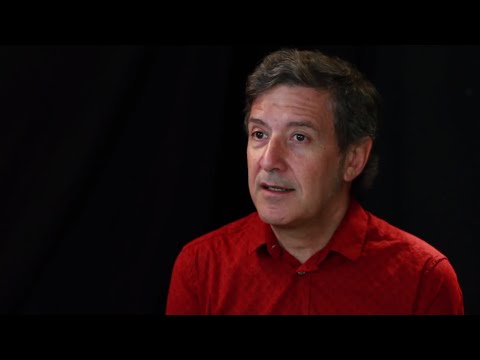 Entrevista: TONI XUCLÀ parla d' UNA TERRA SENSE MAPA