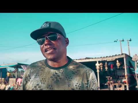 Z  BULDOZA - U XISIWANA