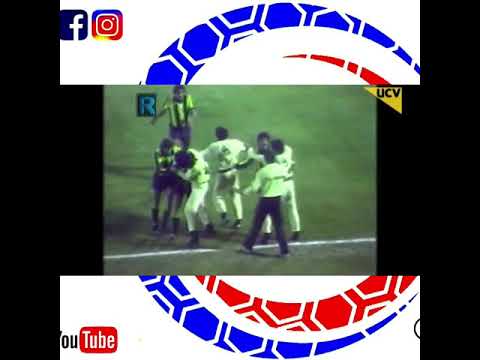 📺 Colo Colo vs Peñarol 📌 Año 198...