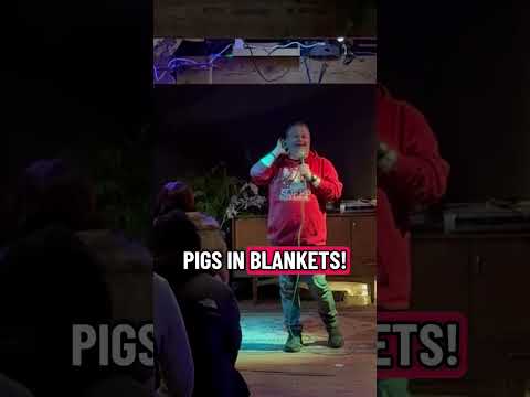 Best thing about Christmas 🎄 #standupcomedy #christmascomedy #pigsinblankets #lgbtcommunity