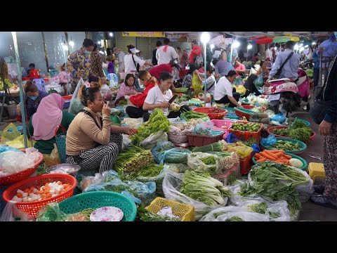 Cambodian Early Morning Vegetable Market - Plenty Fresh Rural Vegetable, Fruit & More in Phsa Chbar