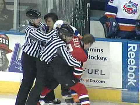 Dan Kelly vs Art Bidlevskii