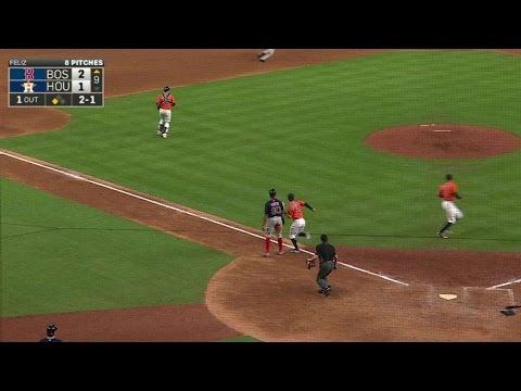 BOS@HOU: Astros cut down Young in a rundown