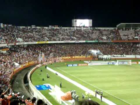 COPA SANTANDER LIBERTADORES DA AMÉRICA 2010 - INTERNACIONAL 2 X 0 Banfield - 09.MPG