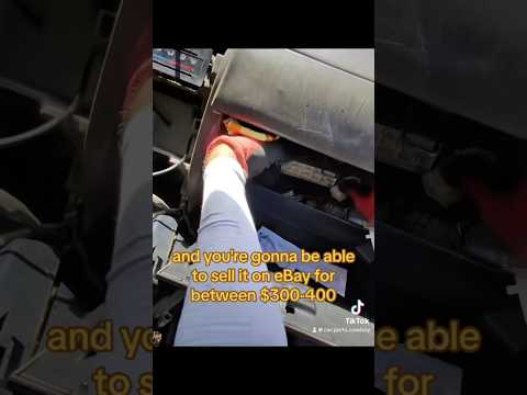Junk Yard Finds Toyota 4runner ECU. #junkyardfinds #autoprofit #automobile #junkyard #junkyardgem