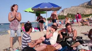 LA TUA GLORIA in MONDELLO BEACH.