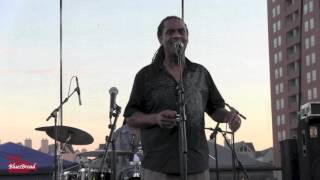 KENNY NEAL "Honest I Do" • Riverfront Blues Fest 8/1/15