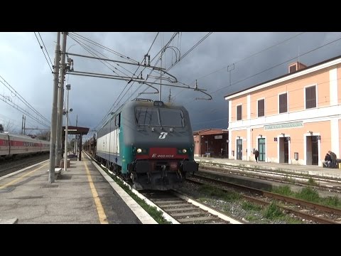E405.004 sul MRV 57621 Civitavecchia - San Nicola di Melfi, in transito a Priverno - Fossanova