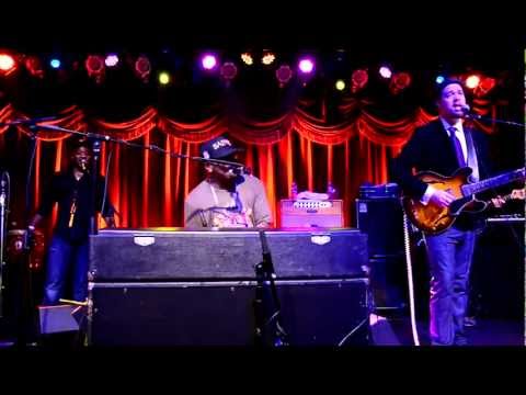 Soulive w/ Nigel Hall - Leave Me Alone @ Brooklyn Bowl BOWLIVE 4 - 3/9/13 Night 3
