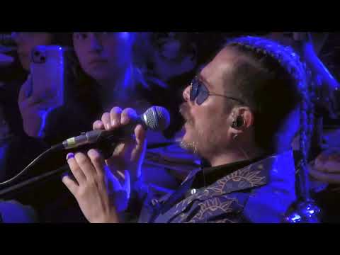 Dibujo Animado - Acústico Living Room