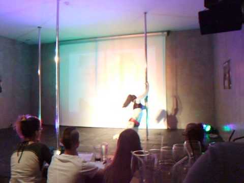 Heidi Hildersley Winning Performance at Edinburgh '13 pole competition