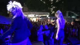 Wild Boys (Show- & Coverband - die wildesten Jungs der Welt) Praktikantin Heidi