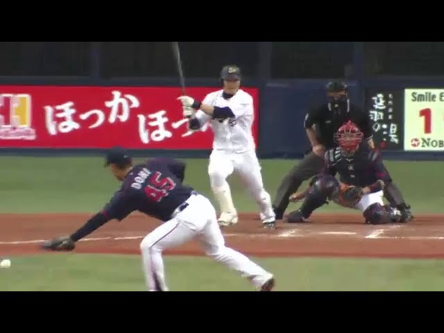 【8回裏】バファローズ・T-岡田 センター前タイムリーで猛打賞の活躍!! 2015/3/5 Bs-S